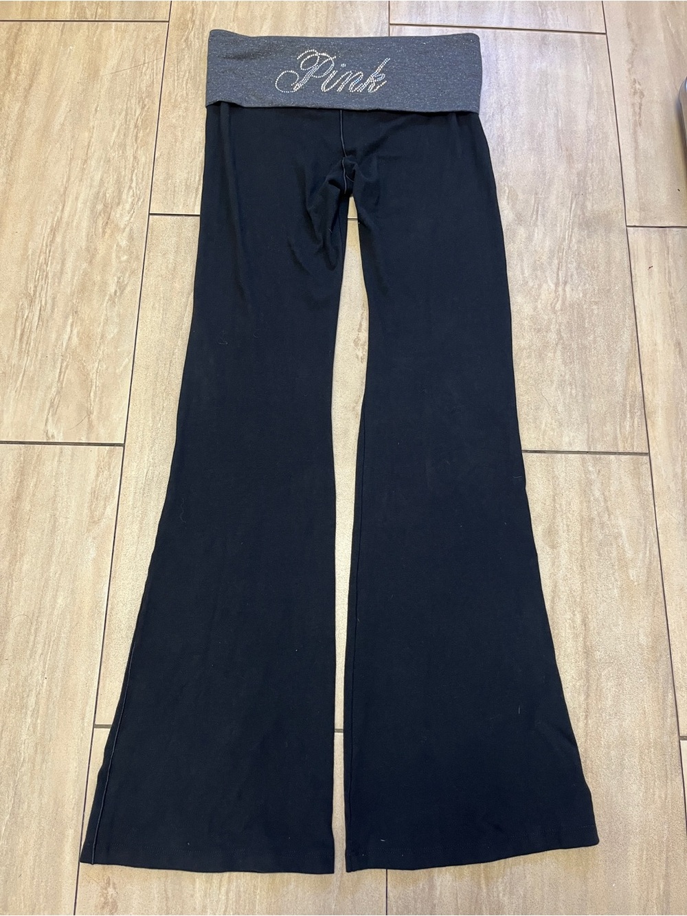 PINK Victoria’s Secret Iconic Y2K Low rise Flare bedazzled Leggings